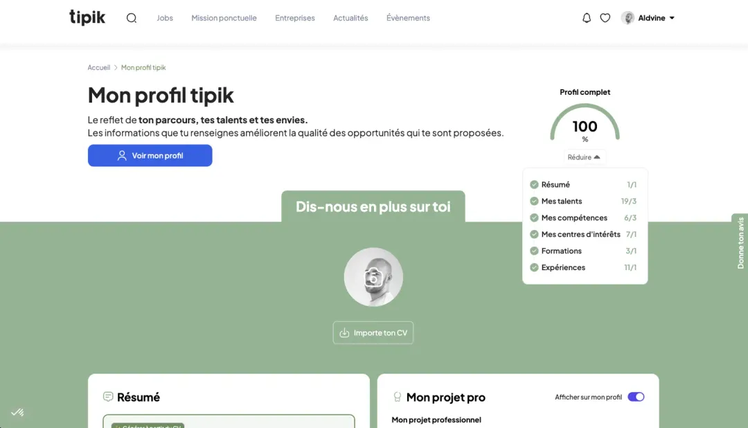 Page « Mon profil Tipik » avec une jauge de profil complet à 100 % et la liste des rubriques renseignées